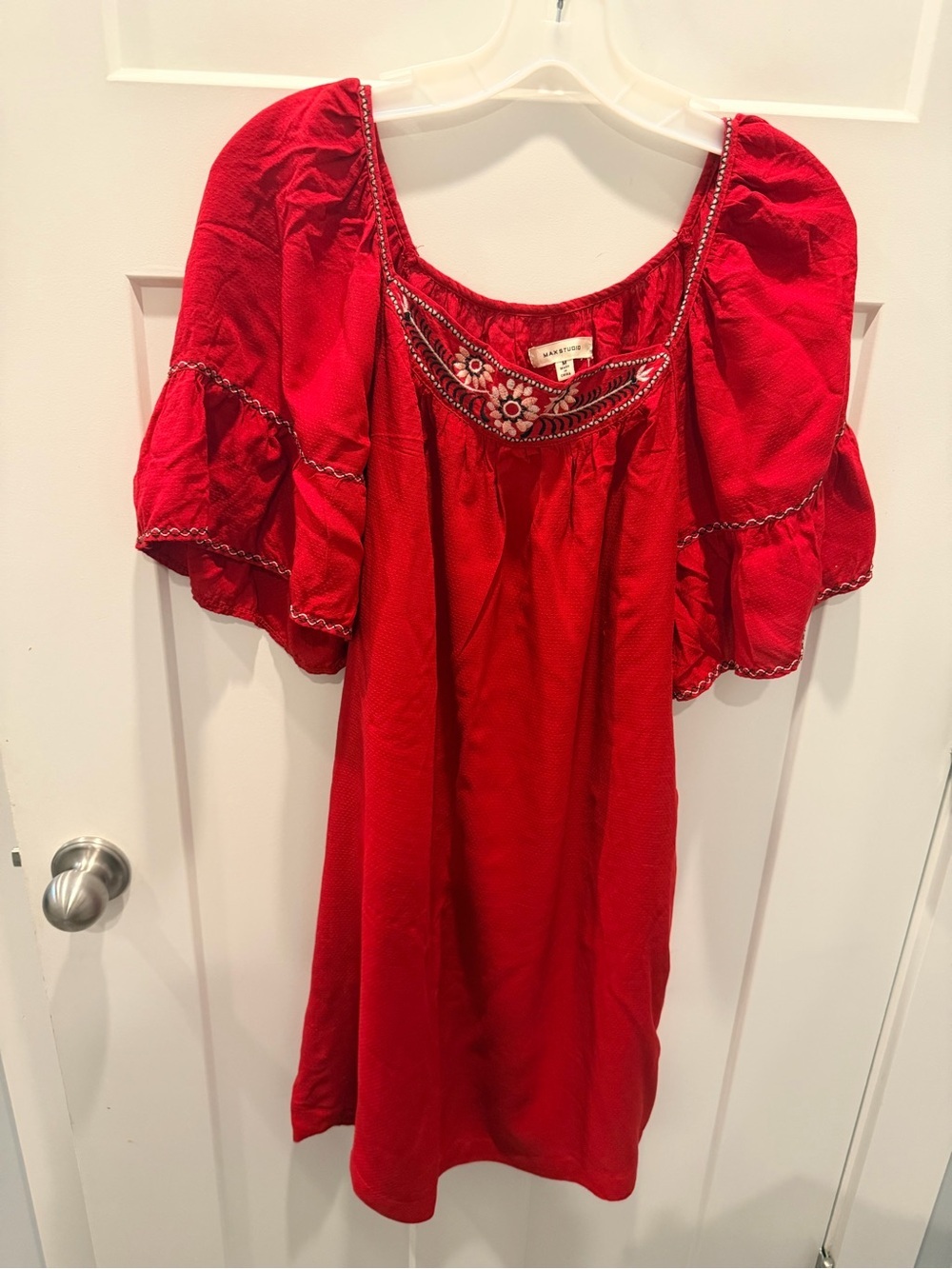 Max Studio Red Embroidered Boho Flutter Sleeve Shift Dress M